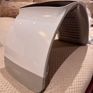 White LED Light Therapy Mask